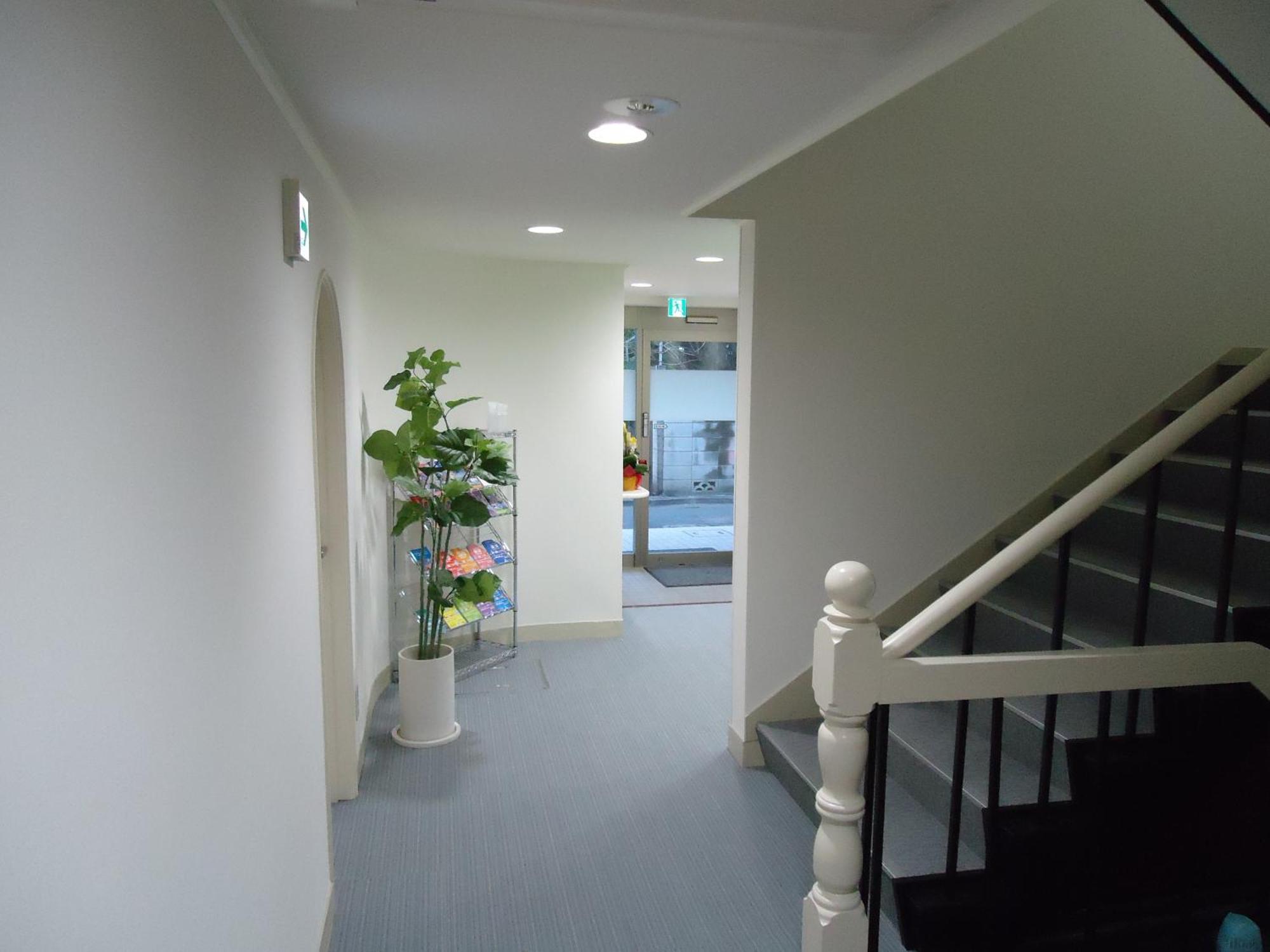 Shin-Okubo City Hotel — Photos 1